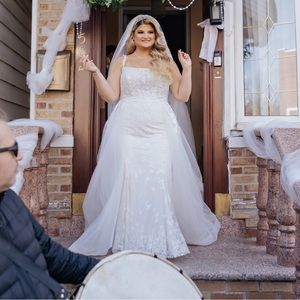 Martina Liana Wedding Gown Style 1389